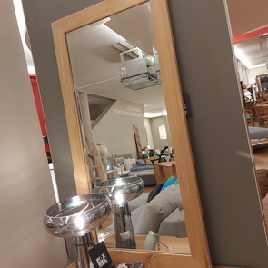 Rahmenspiegel aus Teakholz
