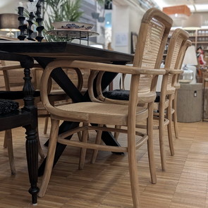 Armlehnstuhl KAFFEEHAUS aus Teak mit Wiener Geflecht