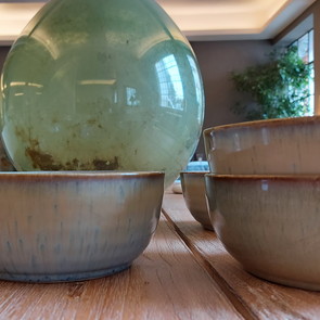 Wunderbares Geschirr von ASA, Schalen, Teller, Glaeser, Dekoration fuer Ihren Tisch, Antike Accessoires, Vasen und vieles mehr, Wohnaccessoires einzigartig und besonders, passende und exklusive Tischdekorationen und Geschirr fuer Tische aus massiv Teak und alle anderen Tische, Einrichtung vom Profi, Living und Dining in Style MOEBEL KOLONIE Muenchen,