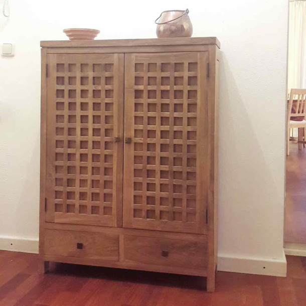 Highboard Maci aus recyceltem Teak massiv