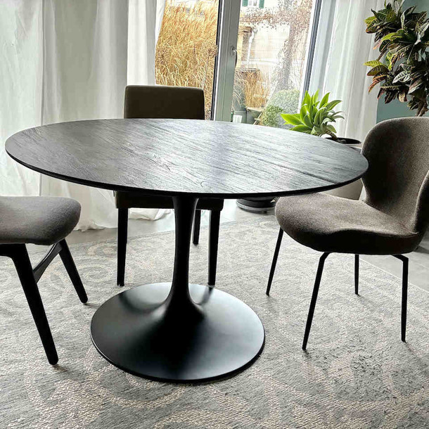 Tischplatte Rund mit Schweizer Kante aus recycled Teak