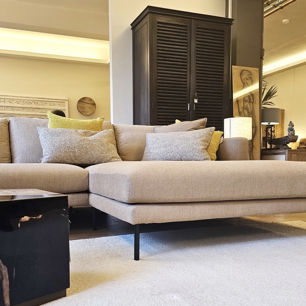 Möbel & Accessoires im Showroom München entdecken