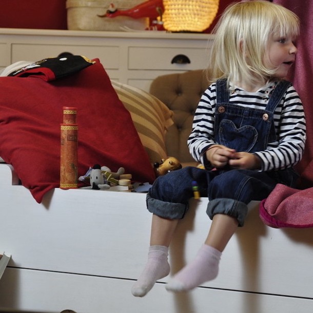 Massives Kinderbett Ahoi