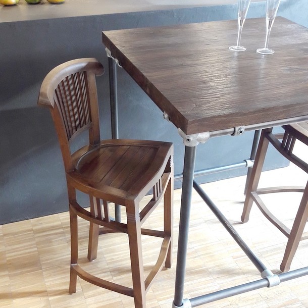 Barhocker aus Teakholz mit Rückenlehne, Barstuhl aus Massivholz mit Bartisch Industrial