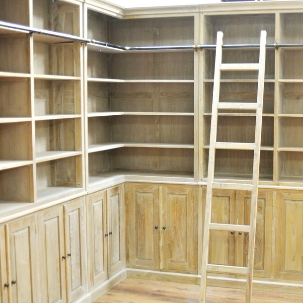 Detail große Eckbibliothek Shakespeare aus massivem zertifiziertem Teakholz