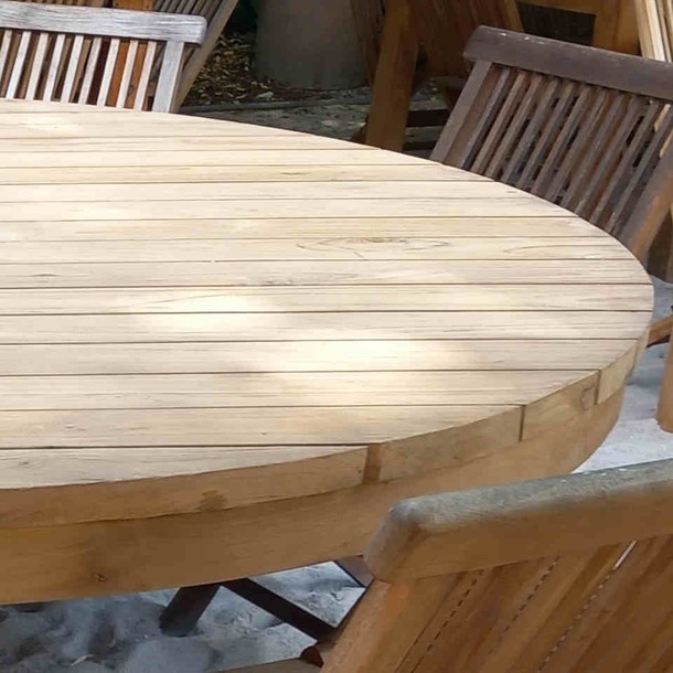 Mallorca Gartentisch aus Teak massiv auch in rund erhaeltlich