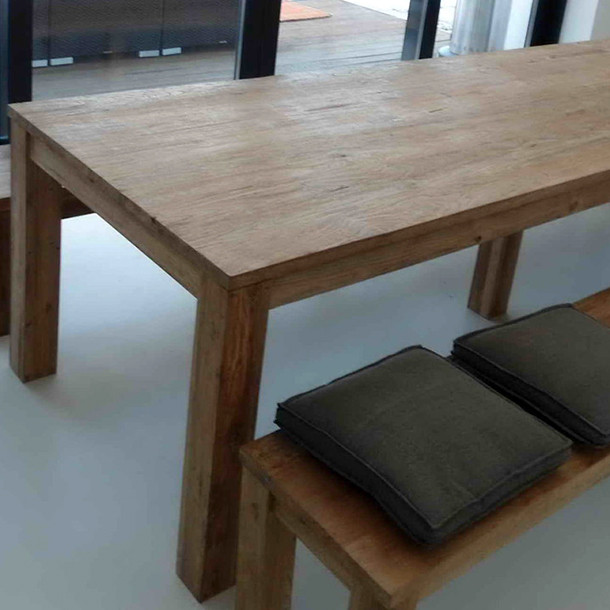 Moderner Teak Masssivholz Tisch Frankfurt mit massiver Sitzbank Frankfurt, Esszimmer Moebel aus massivem Plantagenteakholz vom Schreiner traditionell in der MOEBEL KOLONIE Manufaktur gefertigt, Esszimmer Möbel in modernem Design aus Massivholz Teak, Mass Moebel ohne Aufpreis, MoebelMuenchen