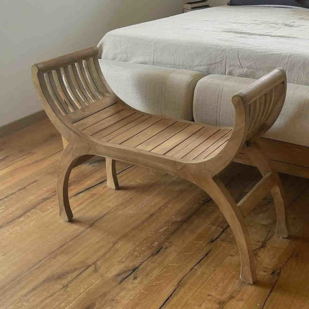 Sitzbank King aus recyceltem Teak massiv, diese Sitzbank ist auch für den Außenbereich geeignet