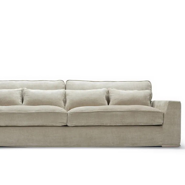 Sofa New York in zwei verschiedenen Größen, ideal für jedes Ambiente.