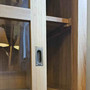 Vitrinen Schrank Icon aus recyceltem Teak massiv
