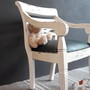 Seitenansicht vom Kinderstuhl Classic Vintage, in Shabby French White, Massivholz aua Teak, aus der MOEBEL KOLONIE Manufaktur vom Schreiner gefertigt
