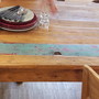 Tischplatte aus recyceltem Bauholz mit Lack