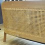 grosse Detailansicht Lounge Sofa  Rueckenlehne Wiener Geflecht, Handarbeit vom Schreiner, traditionell in unserer Manufaktur gefertigt, besondere Moebel Muenchen