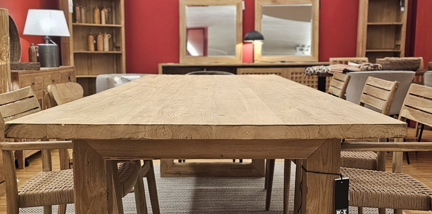 Esstische & Tafeln aus Altholz