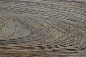 Individuelle Altholzmöbel nach Maß