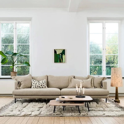 Hochwertiges Teakholzmöbel im Wohnzimmer